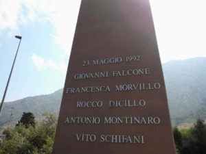 Monumento alla Strage di Capaci: Storia e Simbolismo