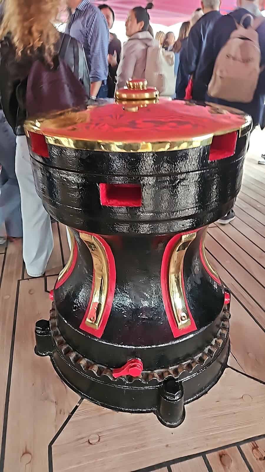 Amerigo Vespucci a Napoli 2025: cosa sapere 17 Potente mulino