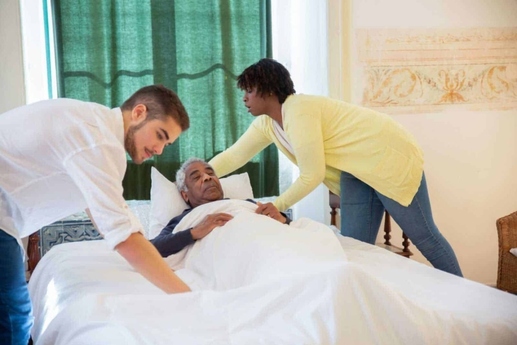 Il potere terapeutico della relazione: anziani e badanti per un benessere emotivo duraturo