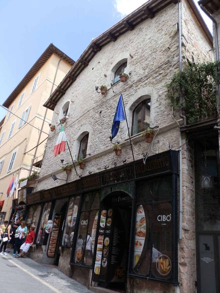 Assisi cosa vedere tra arte e fede