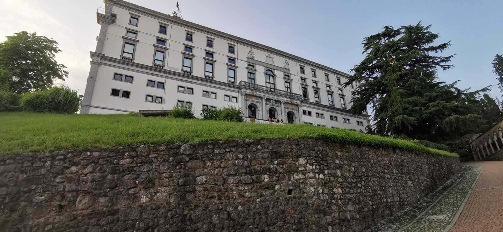 Cosa visitare a Udine in un giorno 7 Casa Cavazzini sede del Museo di Arte Moderna e Contemporanea di Udine