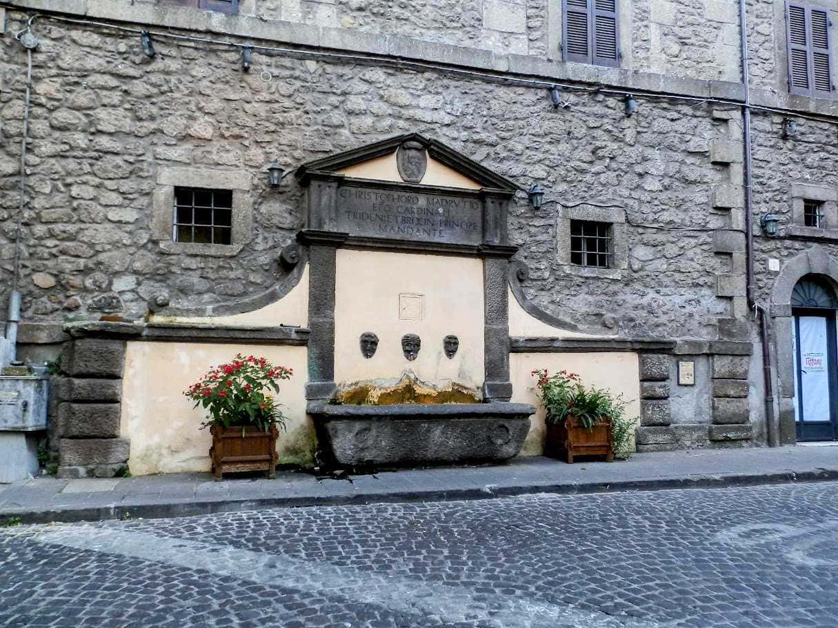 Fontana storica 