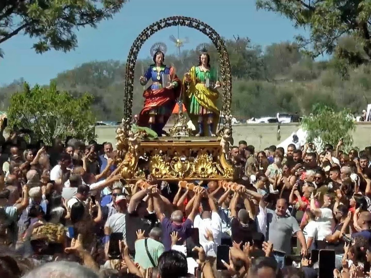 Sacramento dei santi Cosma e Damiano a festa religiosa, 