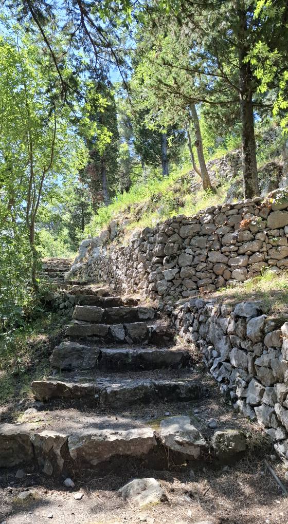 Perché visitare la Torre dello Ziro? 9 Sentiero per la Torre dello Ziro?