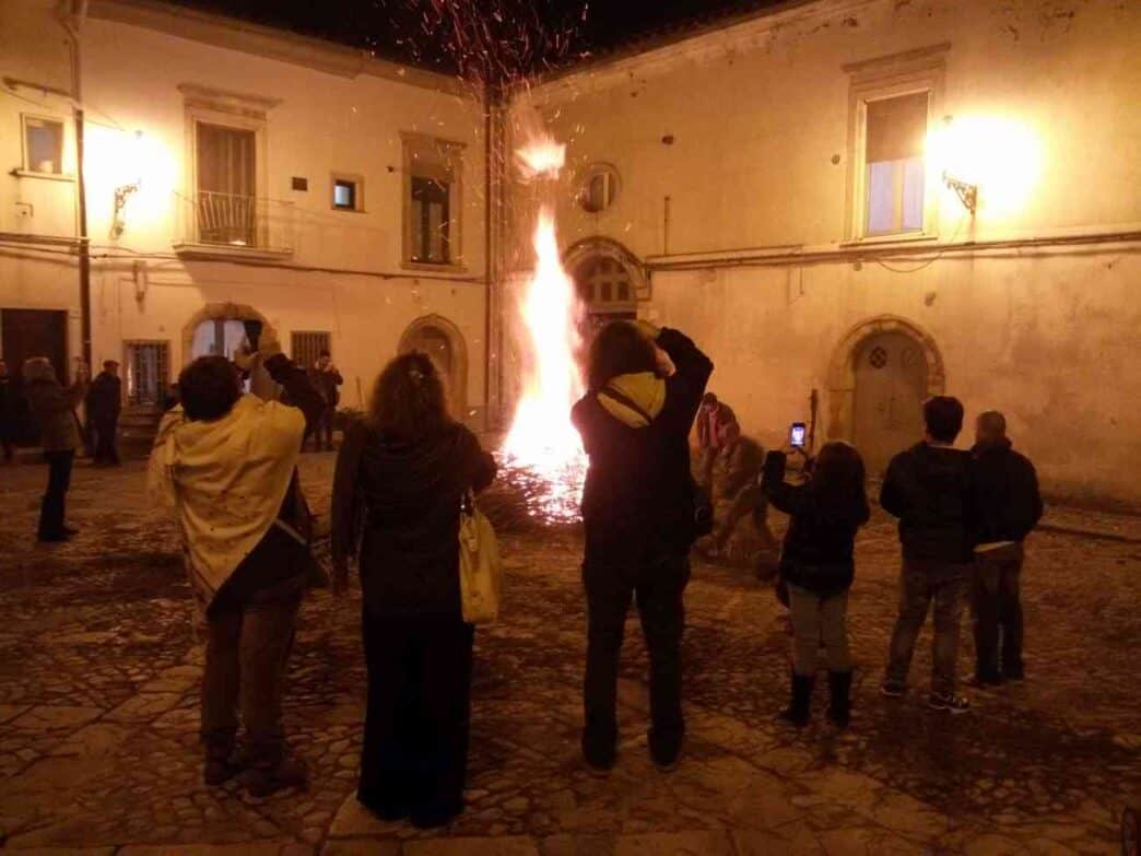 Orsara Festa della zucca, la festa della luce 2 Fucacoste e cocce priatorje: Orsara Festa della zucca, la festa della luce