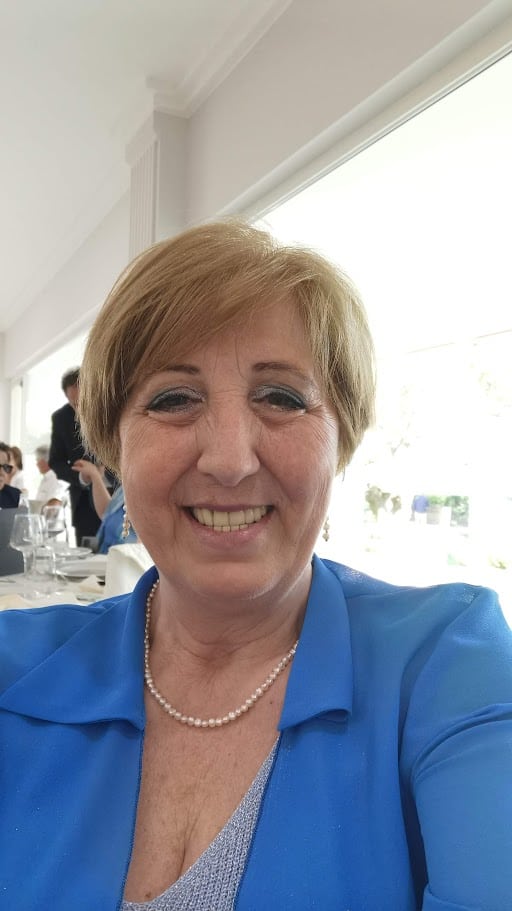 Scollo a cuore su abito da sera