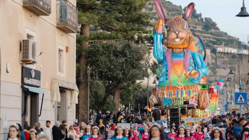 Carro di cartapesta Wish al Gran Carnevale Maiorese 2026