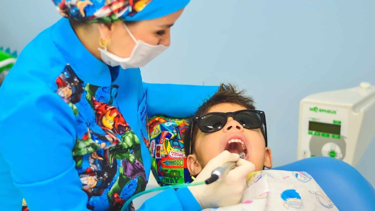 Ortodonzia per i bambini con visita odontoiatrica specialistica