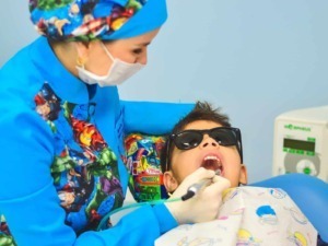 Ortodonzia per i bambini con visita odontoiatrica specialistica