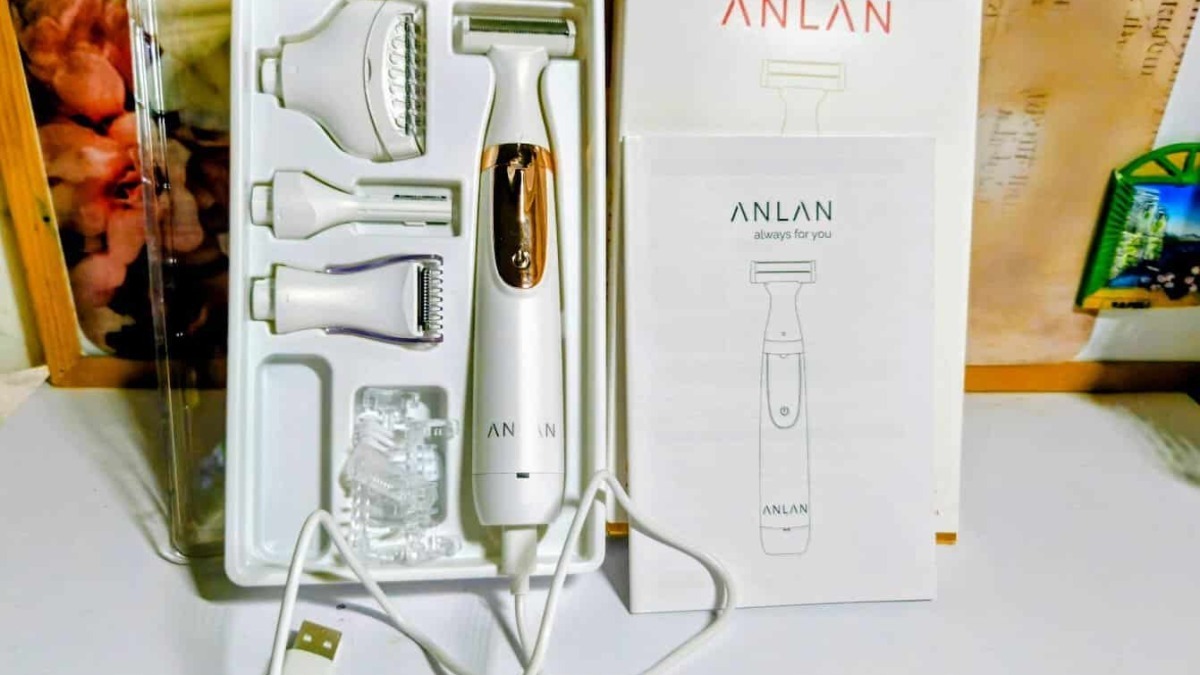 Dispositivo per cura della pelle ANLAN con vari accessori, ideale per trattamenti di bellezza a casa, tecnologia avanzata per la cura della pelle e il benessere personale.
