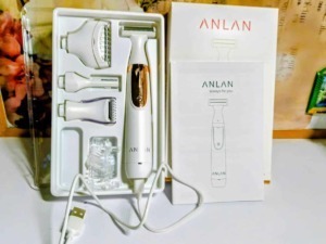 Dispositivo per cura della pelle ANLAN con vari accessori, ideale per trattamenti di bellezza a casa, tecnologia avanzata per la cura della pelle e il benessere personale.