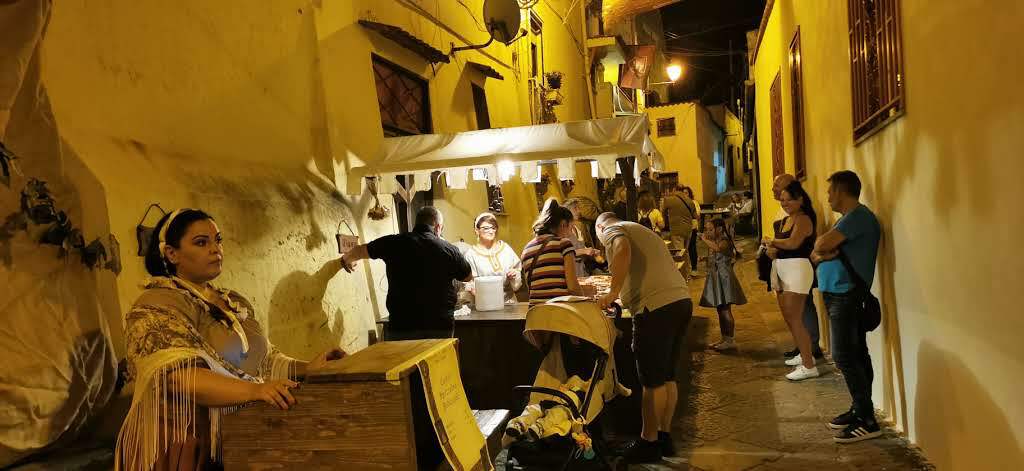 Strade e piazze strette