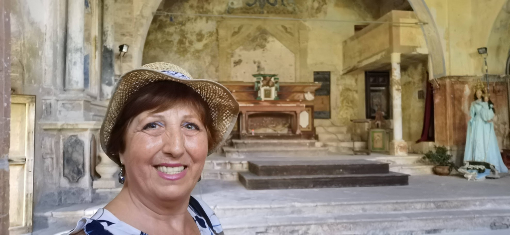 Interno chiesa Madonna delle Grazie