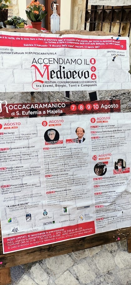 Festa tradizionale del borgo (Nota: l'evento 'Accendiamo il Medioevo' si svolge a Caramanico Terme)