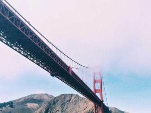 Armadio riorganizzato con il metodo del decluttering a settembre