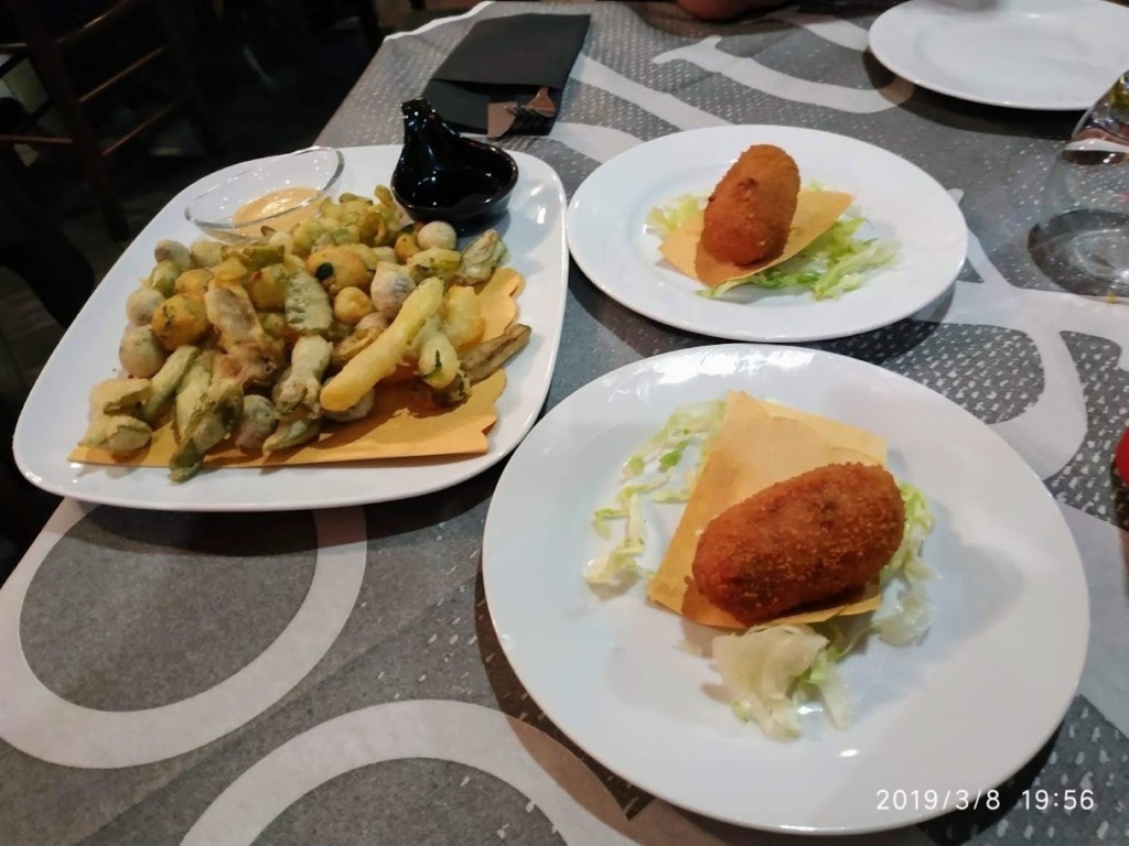 le tapas sono diverse dal nostro concetto di antipasto
