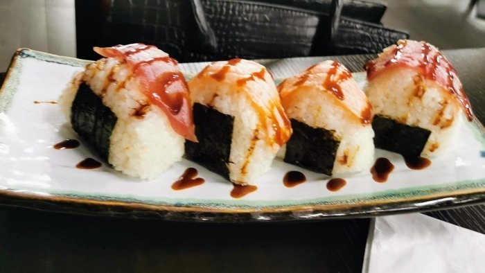 Tradizione e origini di quando il sushi non era pesce crudo